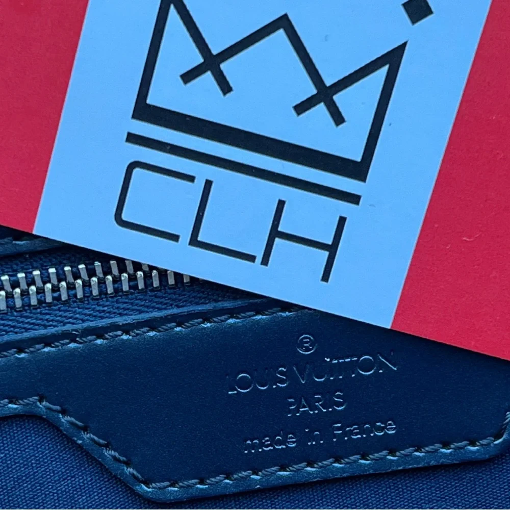 ❌$OLD❌ LOUIS VUITTON LAPTOP BAG - Picture 8 of 9